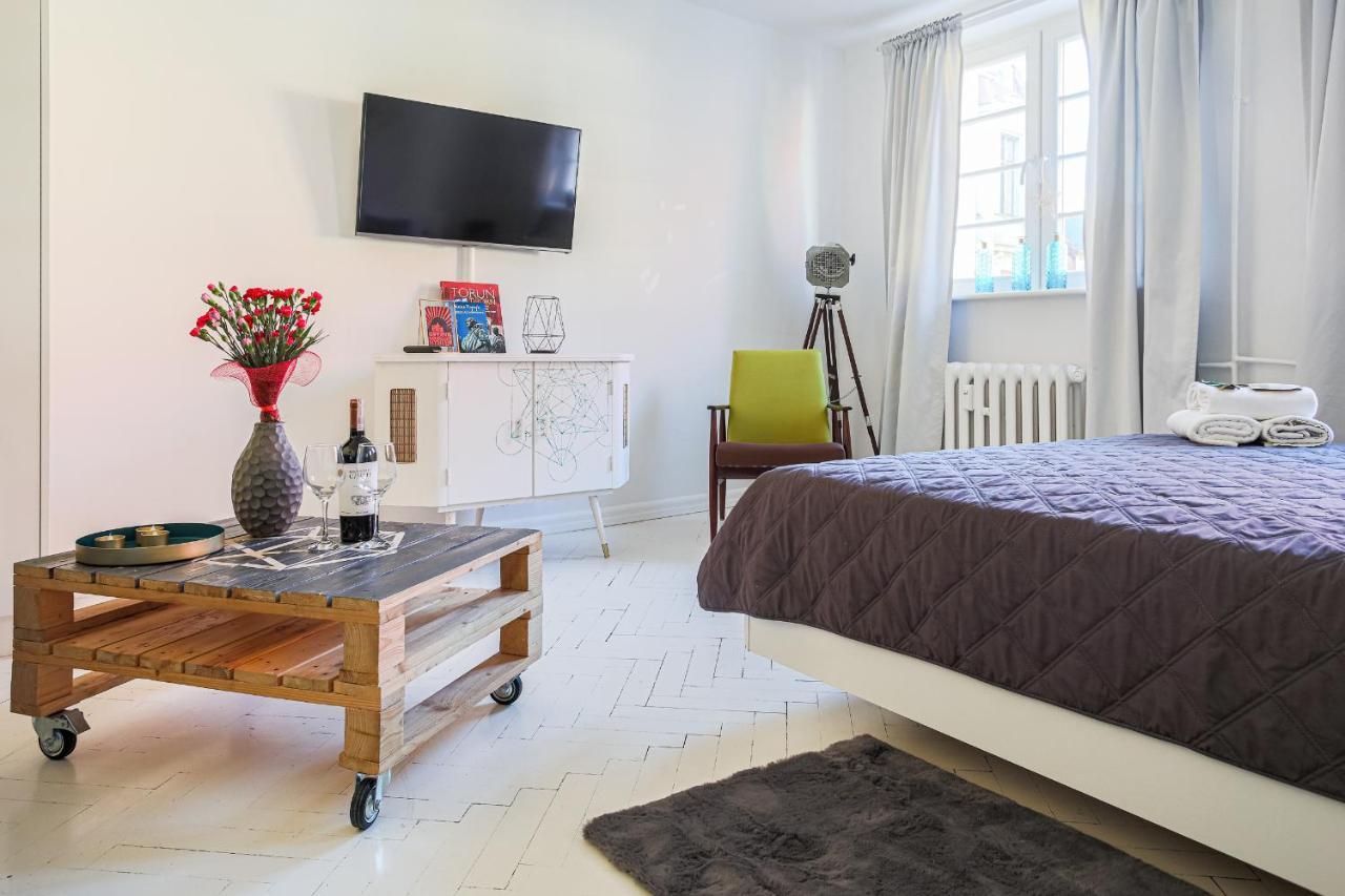 Republika Kopernika Apartment Торунь Экстерьер фото